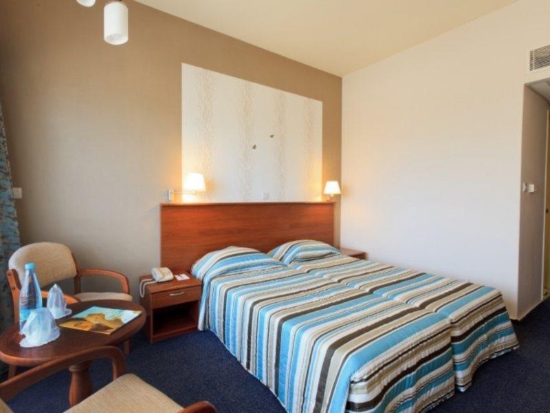 Sentido Kouzalis Beach Hotel Protaras Esterno foto